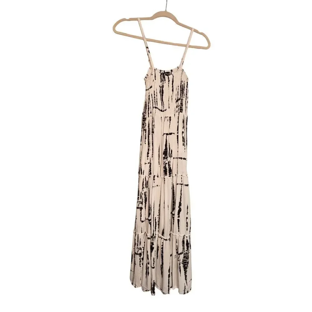 Black & White Tie-Dye‎ Maxi Dress With Spaghetti Straps By Blanc Du France - Picture 4 of 10